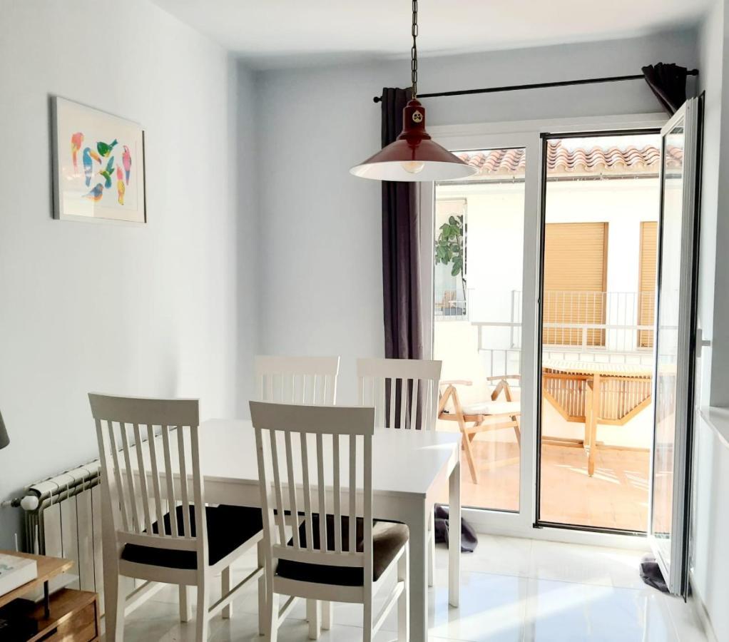 2 Bedroom Apartment In The Old Town, Close To The Beach L' Escala Exteriér fotografie