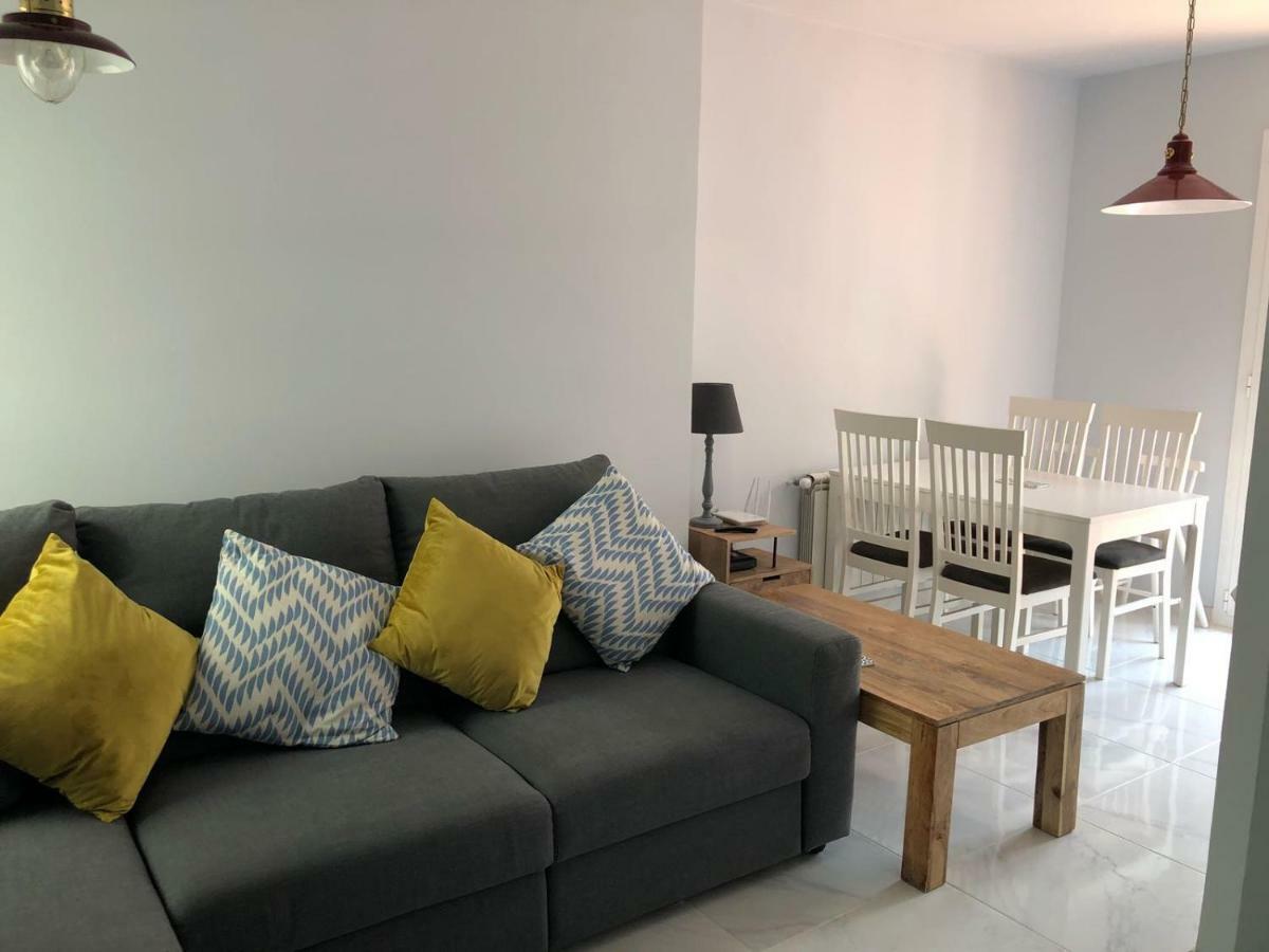 2 Bedroom Apartment In The Old Town, Close To The Beach L' Escala Exteriér fotografie