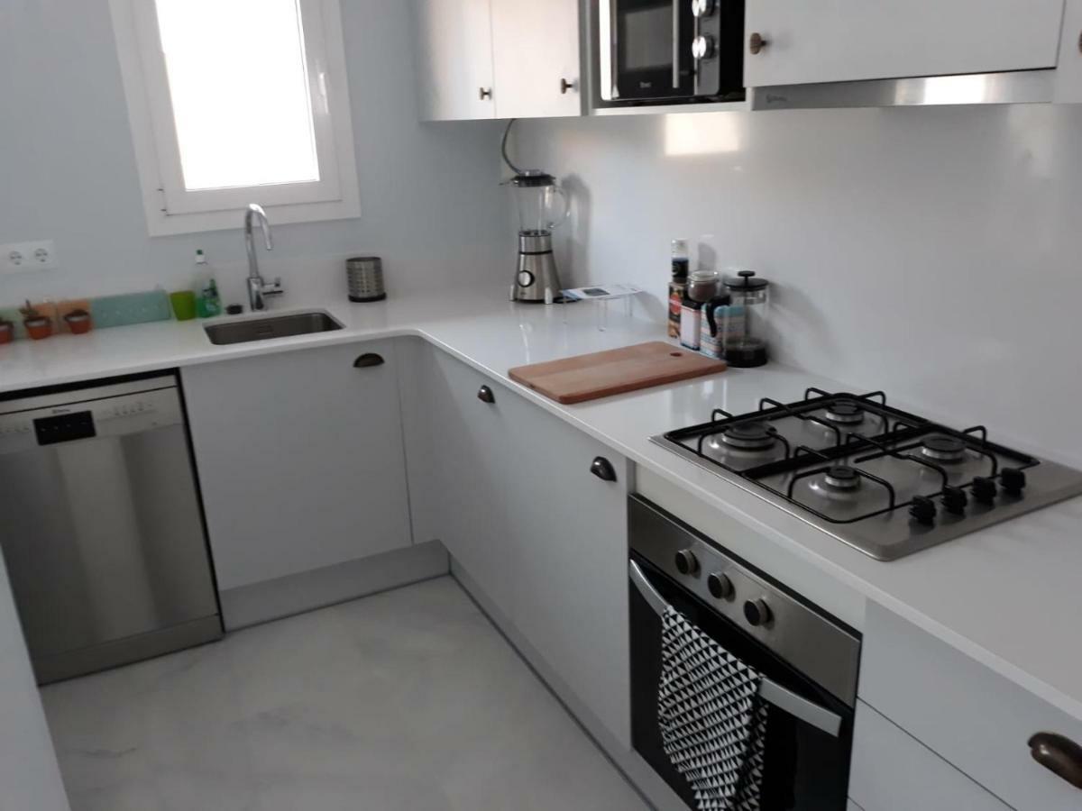 2 Bedroom Apartment In The Old Town, Close To The Beach L' Escala Exteriér fotografie