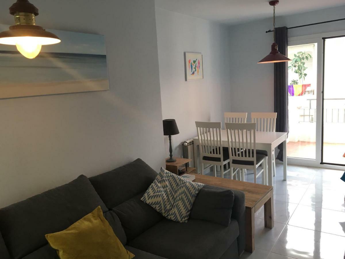 2 Bedroom Apartment In The Old Town, Close To The Beach L' Escala Exteriér fotografie